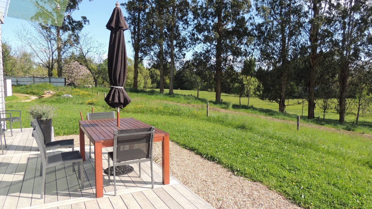 Ohaupo House | Enjoy the peace and harmony of Nz country. A sunny well appointed holiday appt.