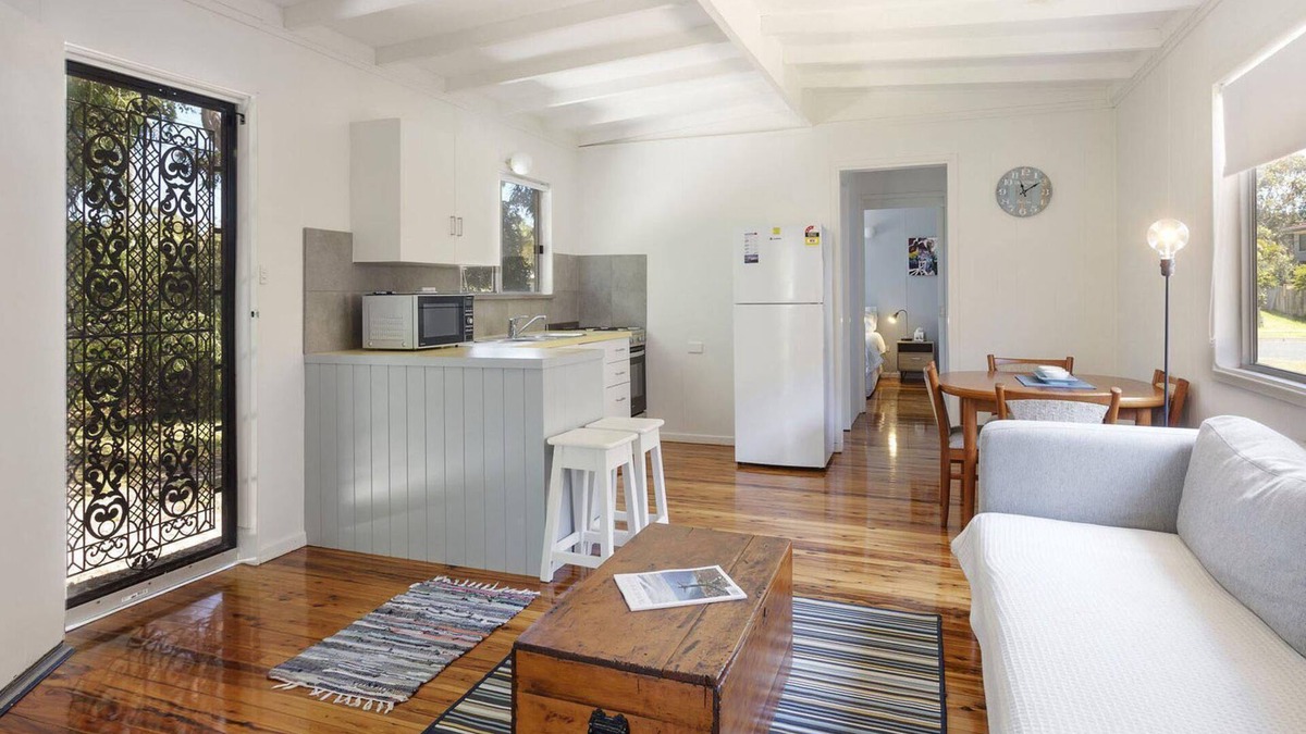 Hawks Nest House | Enjoy the soothing sea breeze