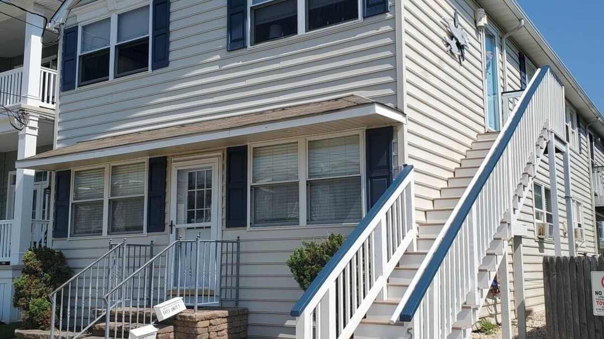 South End Condo | Enjoy this affordable South-end second floor condo