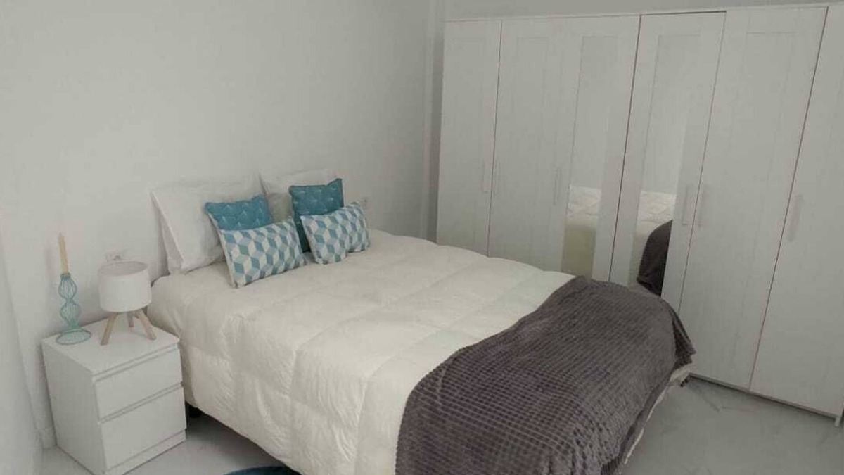 Barakaldo Apartment | Enjoy UEFA in Bilbao