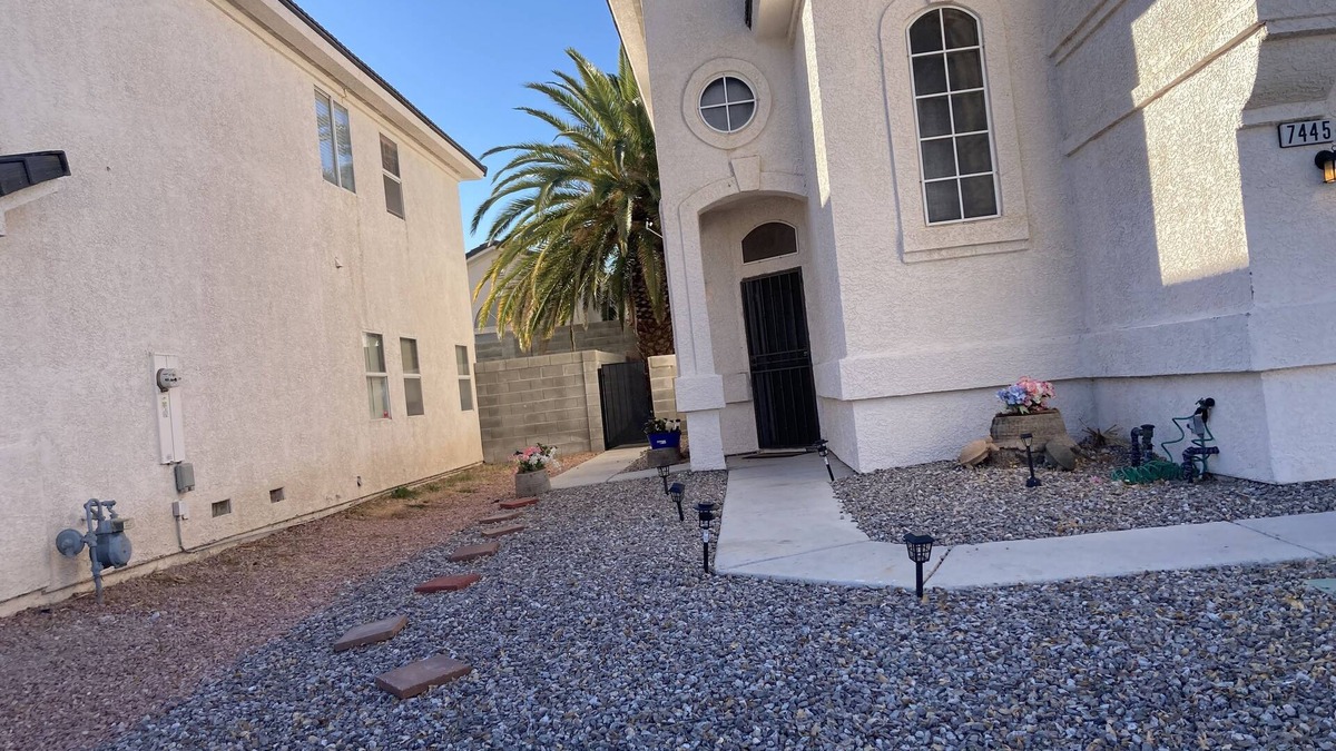 Centennial Hills House | Enjoy your stay in a clean, safe environment easy access to freeways