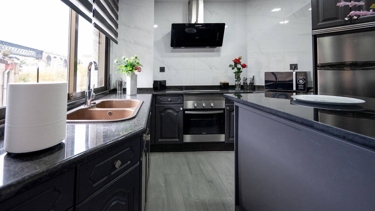 Redondela Apartment | Enjoy your vacation in this comfortable apartment not far from the sea.