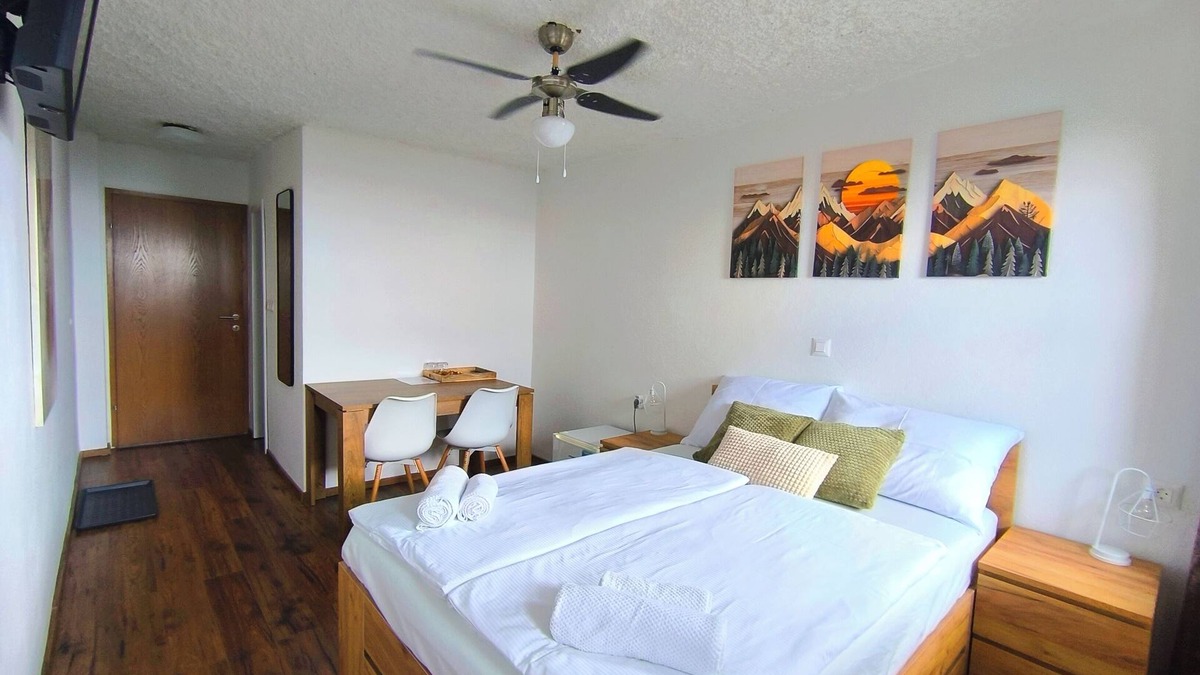 Senturska Gora Bed & Breakfast | Enjoyable 1-bedroom bed & breakfast in Kranj