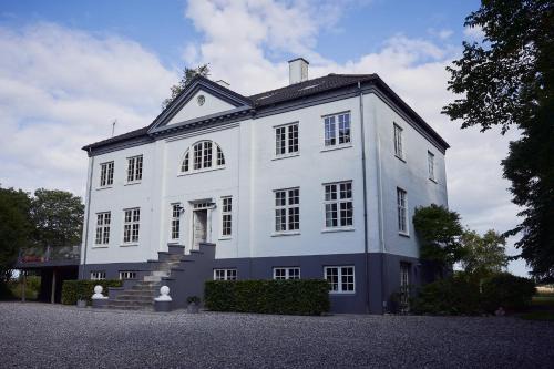 Hevring House | Enkesædet Bollegård