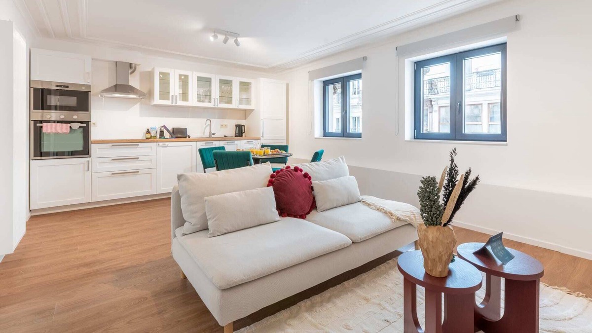 Quartier des Libertes - Vrijheidswijk Apartment | Enseignement I - Two Bedroom Apartment, Sleeps 4