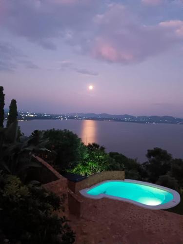 Kosmos Bed & Breakfast | Enso Botanico Boutique Wellness Villa, with an outside wood-fire Hot Tub in Kosmos
