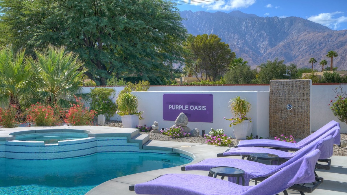 Desert Park Estates House | ENTERTAINERS DREAM BACKYARD WITH GORGEOUS MOUNTAIN VIEWS