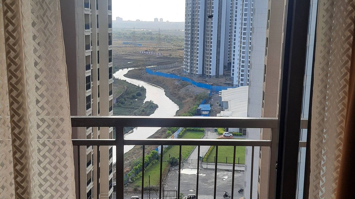Vasai Apartment | Entire 2BHK | Premium | Pocket Friendly Naigaon W3
