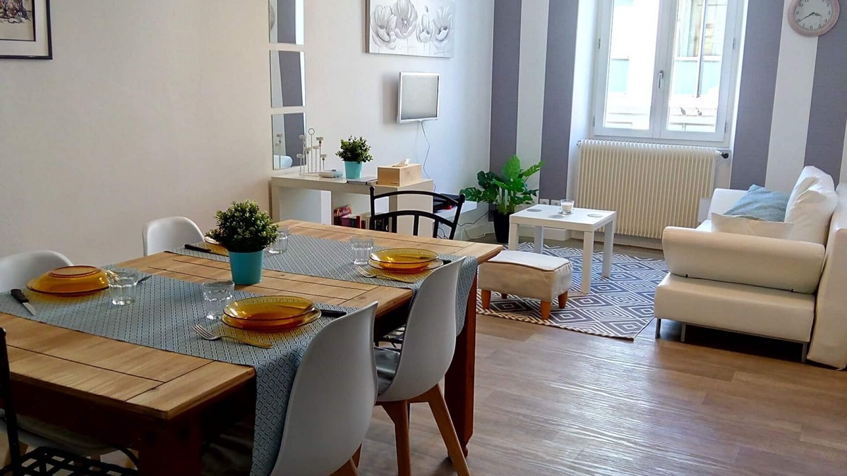 Agen Apartment | ENTIRE ACCOMMODATION - APART'AGEN - FOR 2 OR 4 PERS.