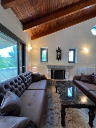 Igoumenitsa Apartment | Entire Apartment 140m2 near Syvota and Parga