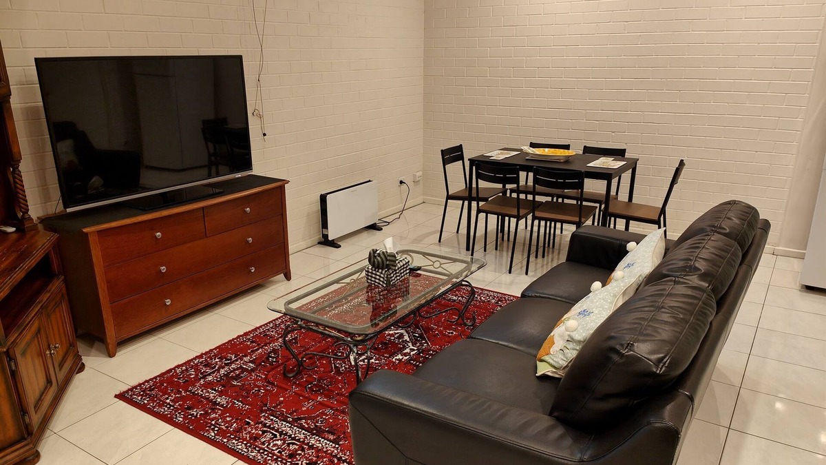 Greenway Apartment | Entire Apartment with Large Balcony, Huge Bedroom and Kitchenette