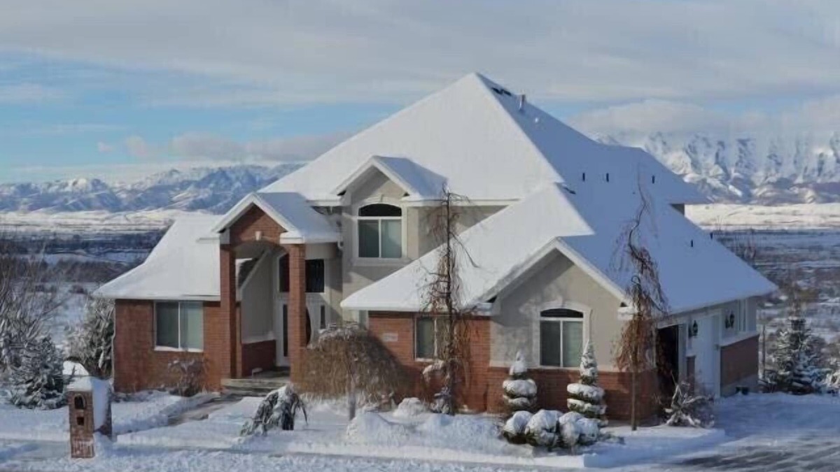 North Logan House | Entire Basement, Private Entrance, Gorgeous Views