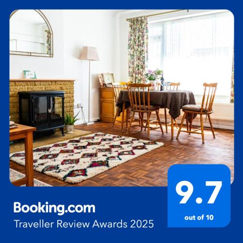Littlehampton House | Entire Bungalow between Sea and National Park