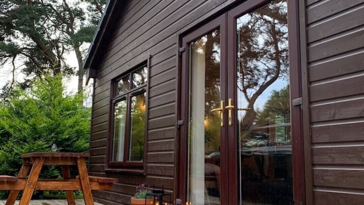 Dornoch Ski Chalet | Entire chalet C hosted by Lauren