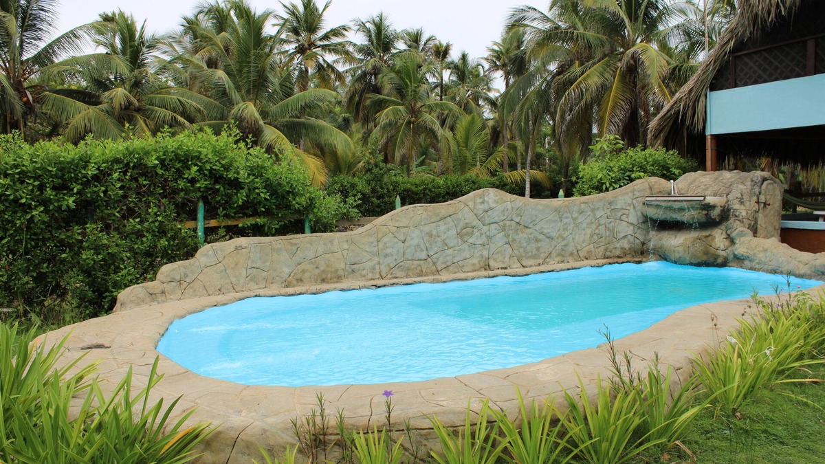 San Bernardo del Viento Cabin | Entire home in a tropical nature beach paradise directly on the Caribbean sea.