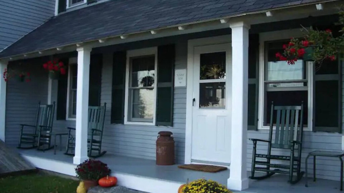 Walpole Other | Entire Farmhouse with lots of open space 15 min north of Keene