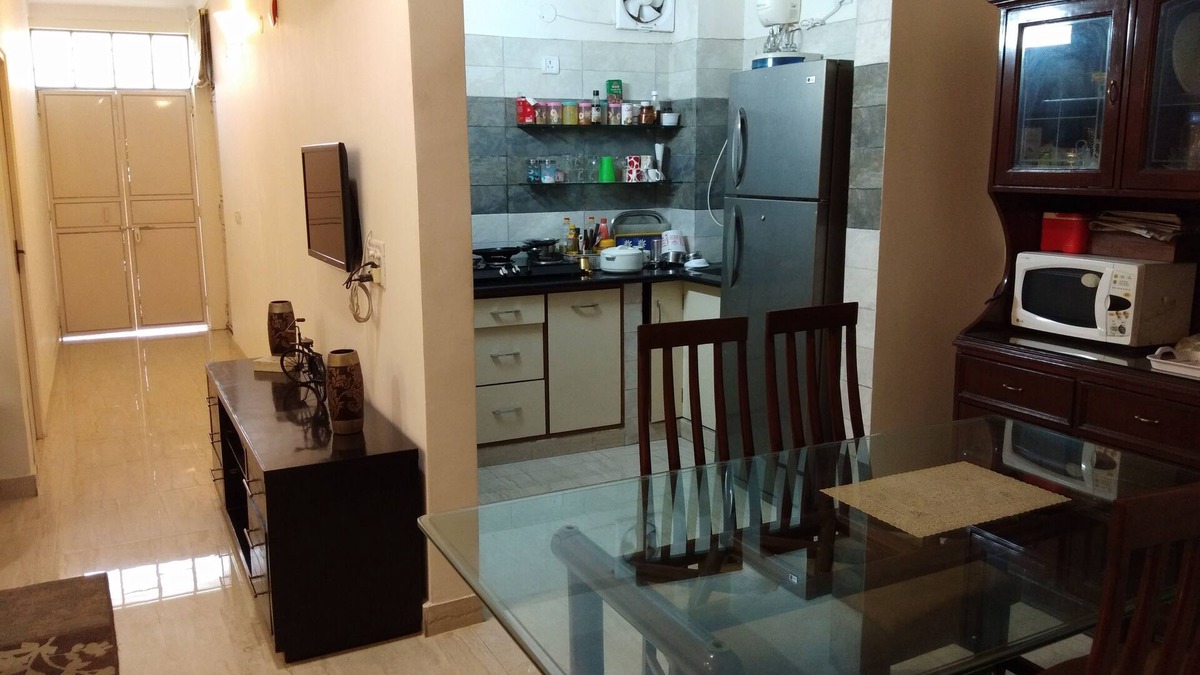 Naraina House | ENTIRE HOME (3 BR+DRoom+Kitchen+Terrace+Parking)