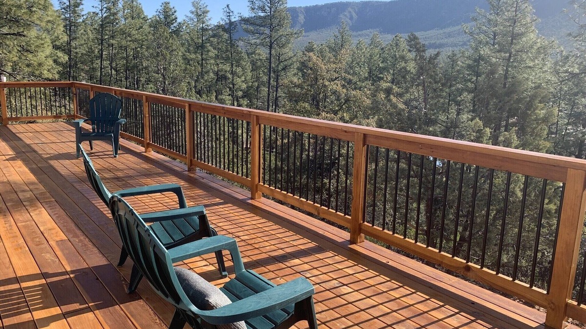 Pine House | Entire Home! Big Style, Big Views, Great Location!