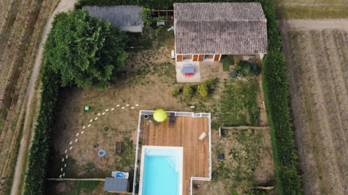 Saint-Emilion House | Entire house and pool in the heart of the vines