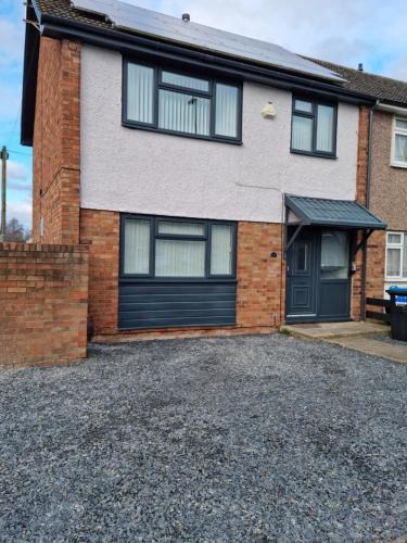 Ellesmere Port House | Entire House - Cheshire Oaks/Ellesmere Port