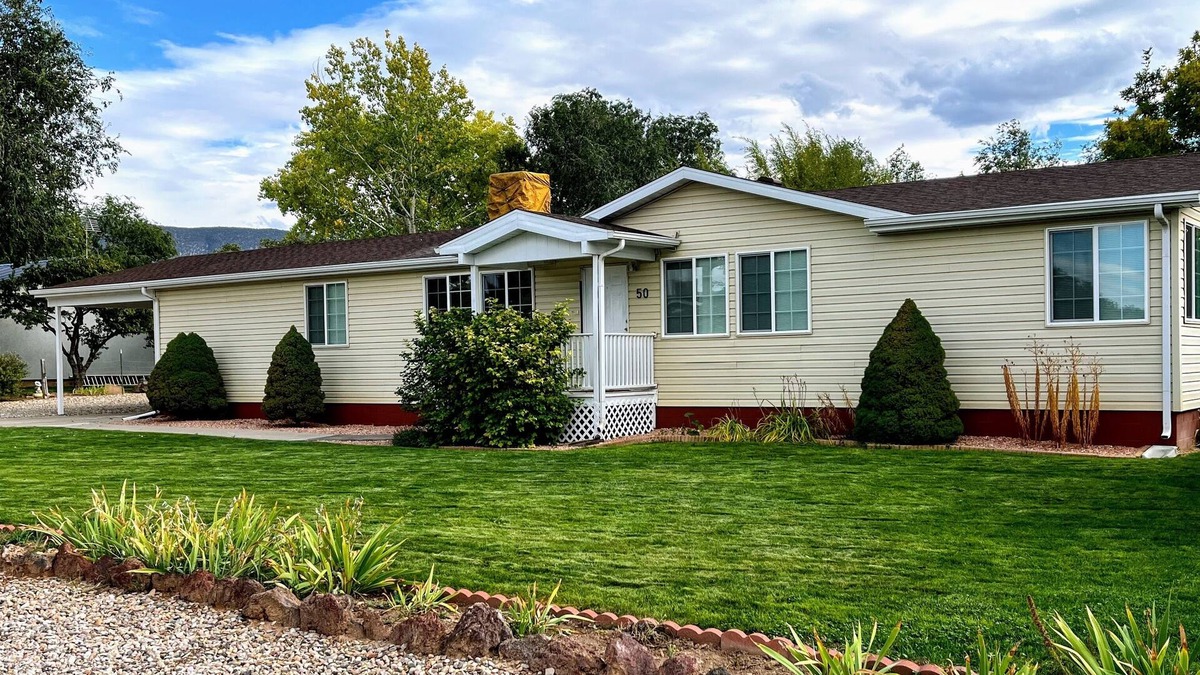 Enoch House | ★Entire House♥Pickle-ball★BBQ★WiFi/Arcade/Games★Basketball★Volleyball★Fire Pit