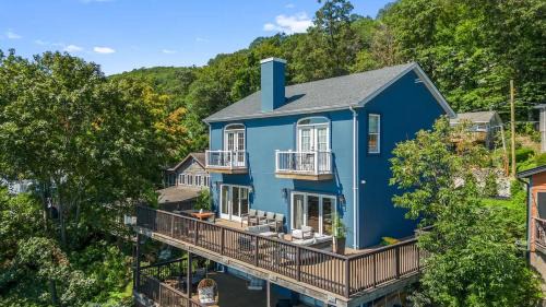 Greenwood Lake Villa | Entire Lakeview Villa, Hot Tub, Firepit, Stunning Cliff Views