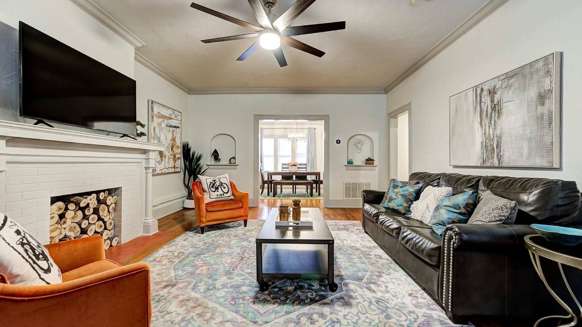Lincoln Terrace House | Entire Lincoln Lodge by OU Medical