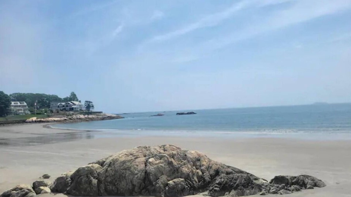 Swampscott House | Entire Lower Level of the House, Across From The Beach