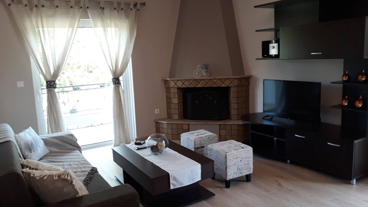 Kanali Villa | Entire Luxurious Villa With Private Swimming Pool- Sleeps 10 PRS !