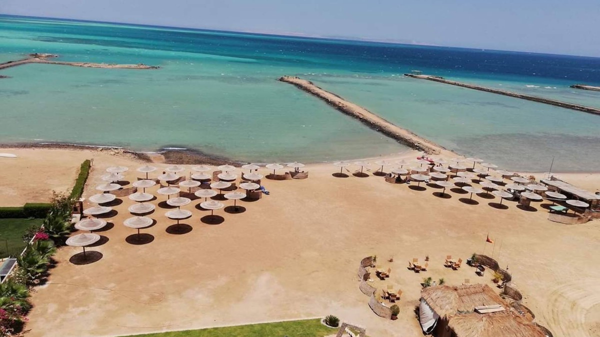 Al Ahyaa House | Entire One Bedroom apartment in Turtles Beach Resort