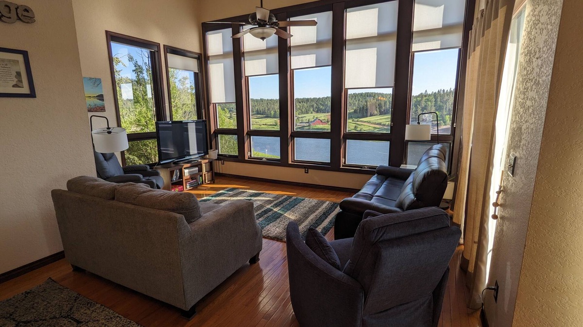 Spring Valley Cabin | Entire Peaceful Home in Divide, Colorado. Mountain & Lake Views