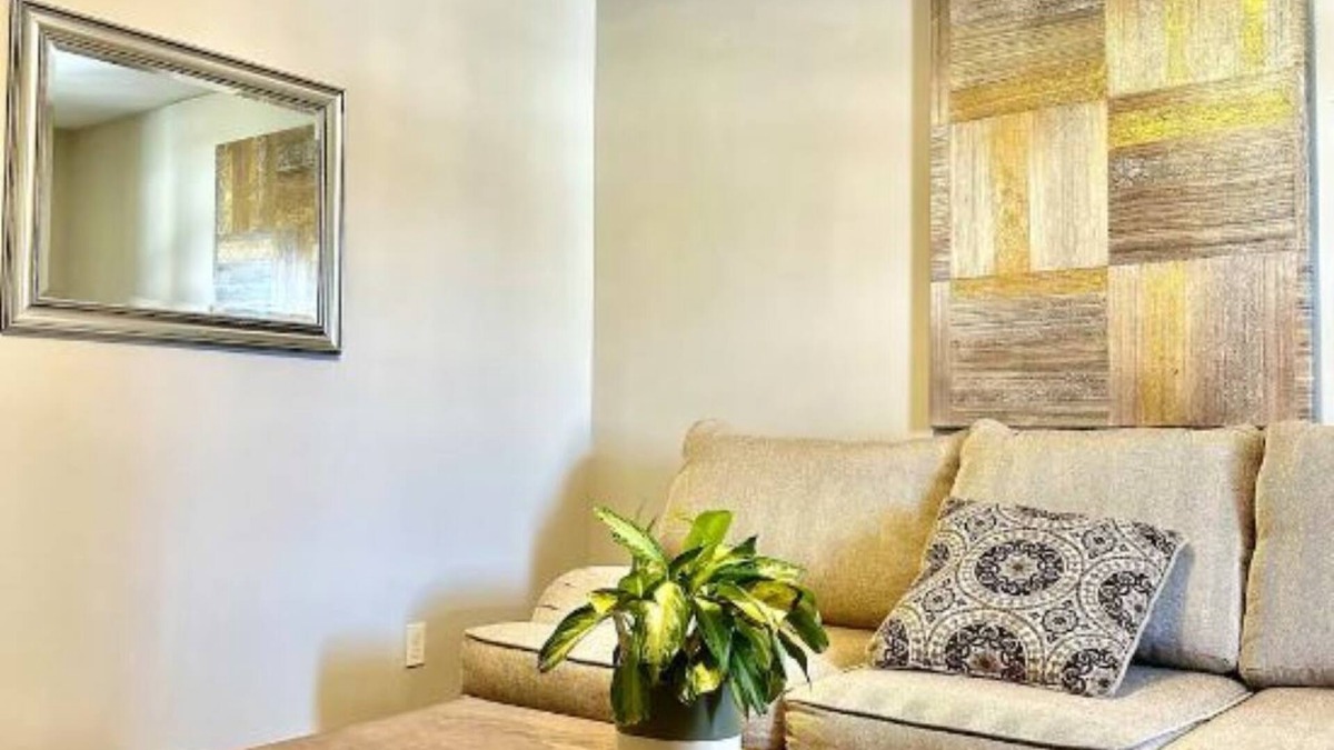 Springdale Apartment | Entire place - Cozy Apartment in Lancaster