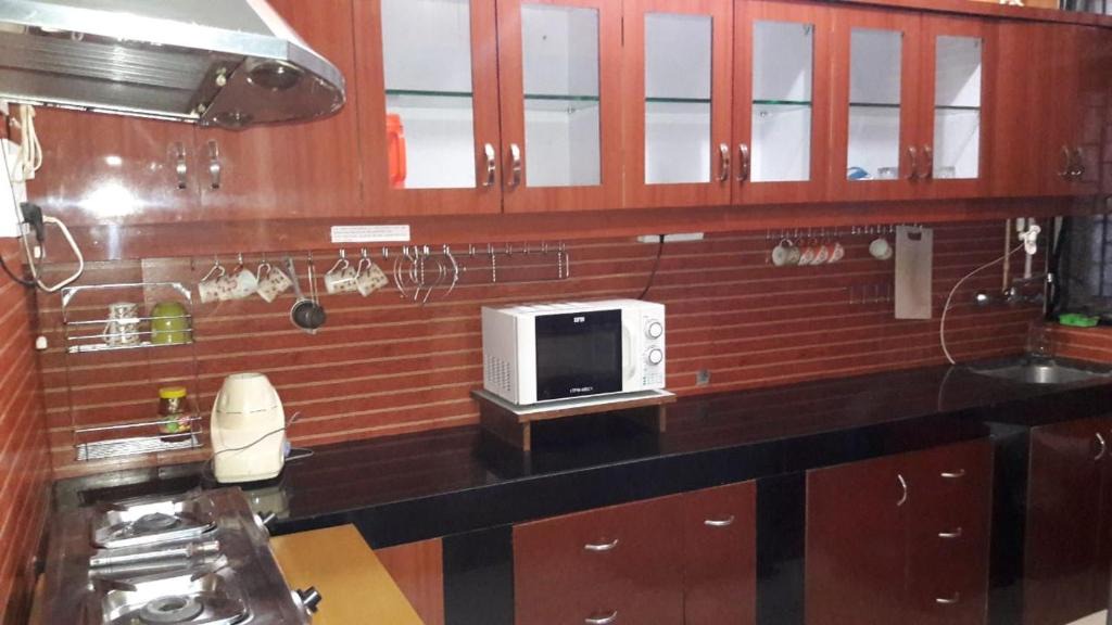 Panaji Apartment | Entire place for the family of 6 on ground floor at Miramar