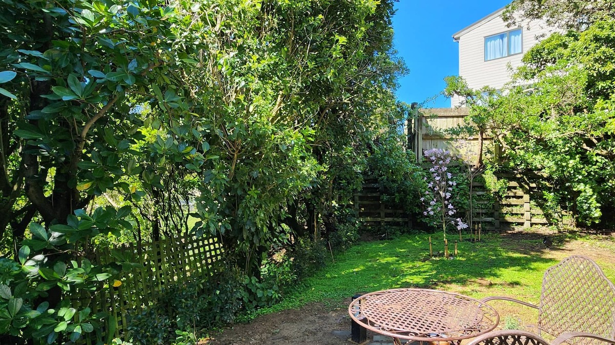 Johnsonville House | Entire private bushy spot in Johnsonville, Wellington