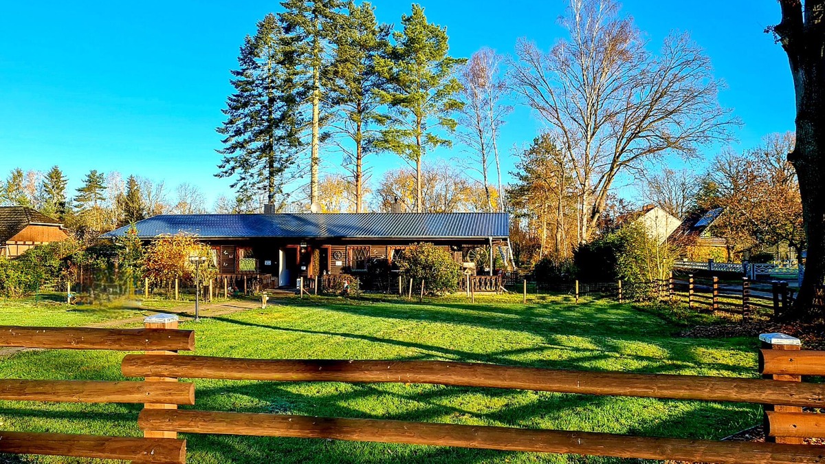 Gartow House | Entire semi-detached house for vacation with child and dog (2 units in one)