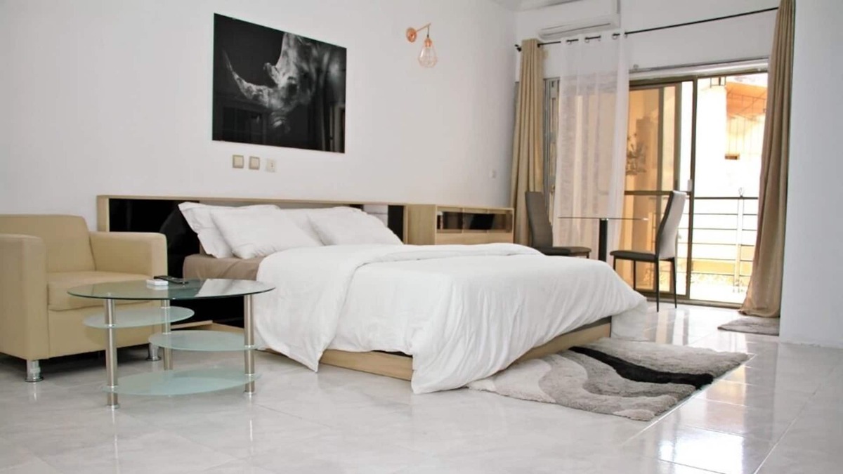 Akouedo Villa | Entire Villa 4 bedrooms-Riviera Bonoumin - near Abidjan Mall