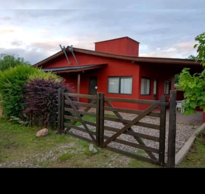 Los Reartes House | Entre Montañas