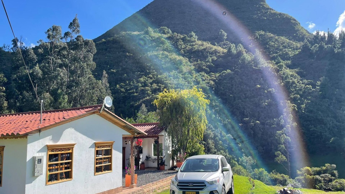 Simijaca House | Entre Montañas Farm