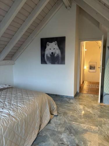 Niederhasli Apartment | Entspannen, private Maisonette Dachwohnung