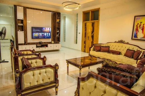 Independence Layout Apartment | Enugu-LuxVilla
