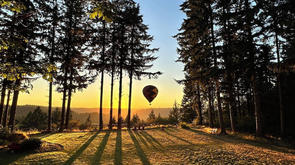 Auburn House | Enumclaw Plateau Panoramic Sunset View