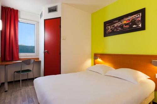 Saint-Martin-sur-le-Pre Hotel | Enzo Hotels Chalons en Champagne