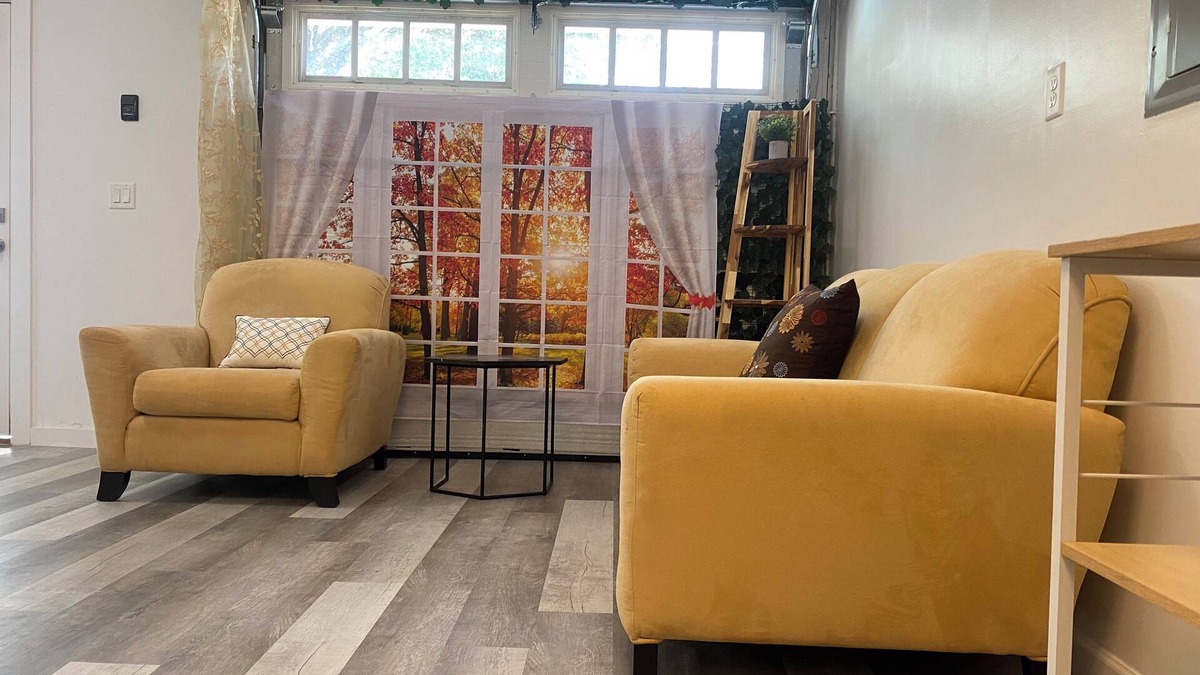 Lake Eola Heights Apartment | Eola’s Garage Charming 1-bedroom Suite w WiFi, in vibrant DTO