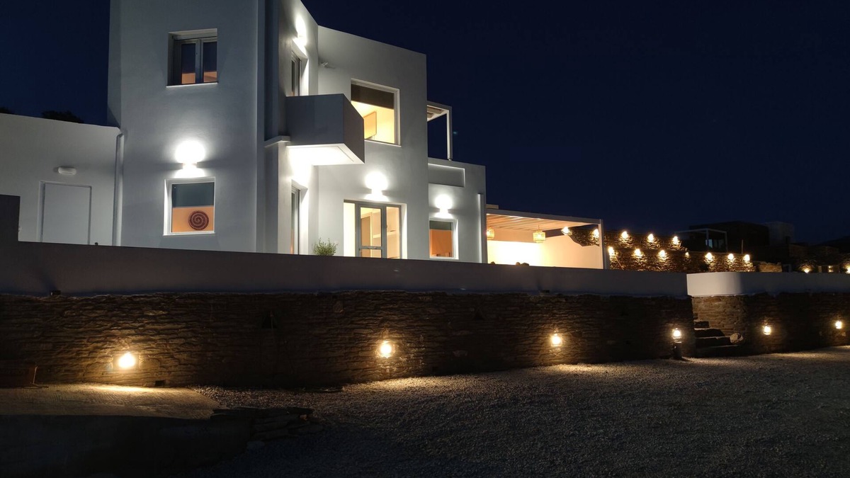 Mpatsi House | Eolia luxury houses Andros