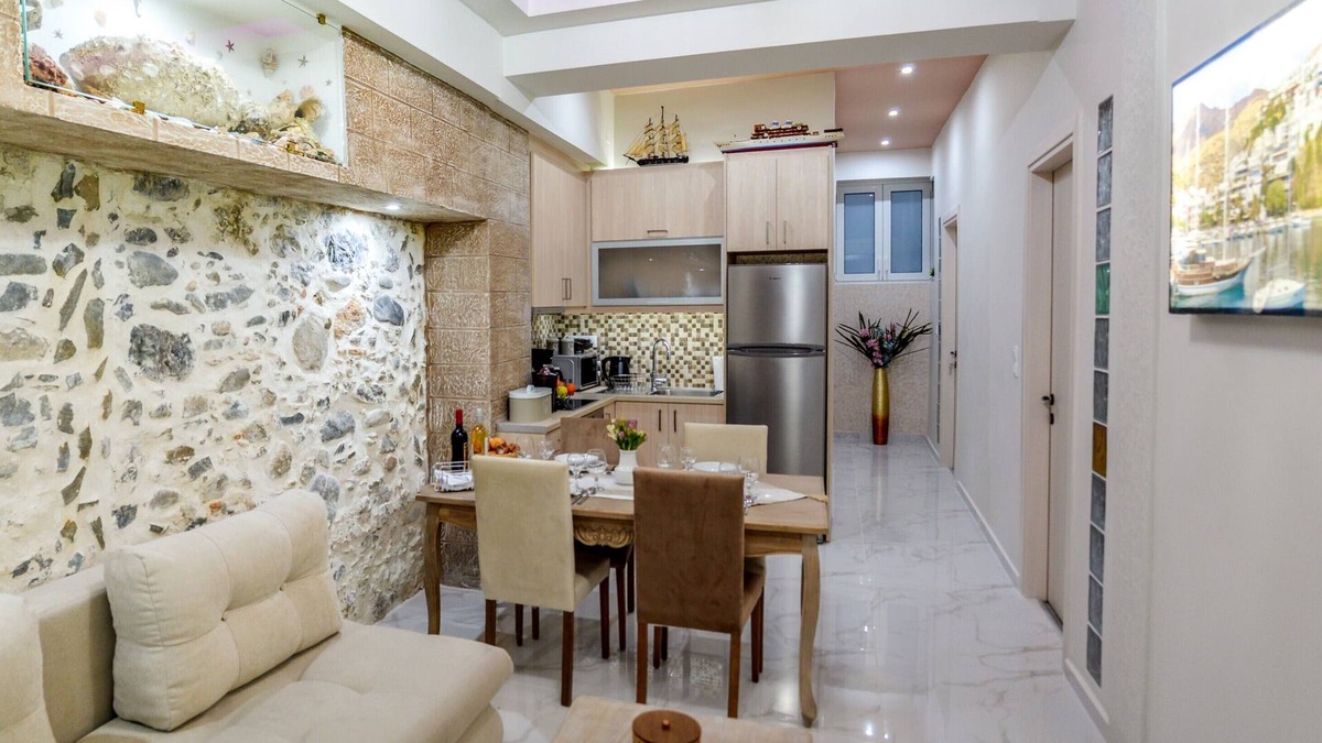 Agia Galini House | Epaminontas Captain Home