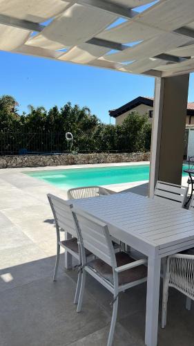 Syracuse Apartment | Epipoli Charming Villa and Pool