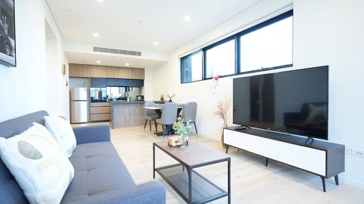 Epping Apartment | Epping 1 bedroom apartment with swimming pool in Epping