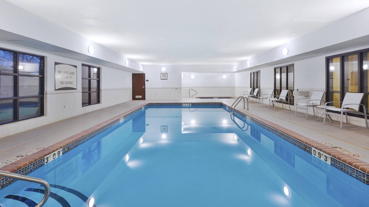 Columbia Condo | Equipped Suite near the University of Missouri | Fitness Center + Free Daily Breakfast