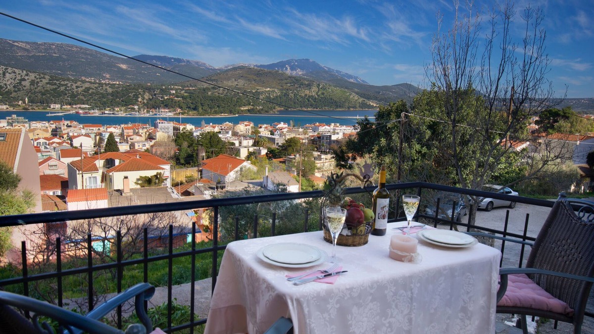 Argostoli Town Apartment | ERATO APARTMENT IN ARGOSTOLI