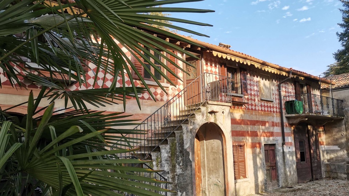 Erba Villa | ERBA (CO) - ANTICHE SCUDERIE DI VILLA LA CLERICI